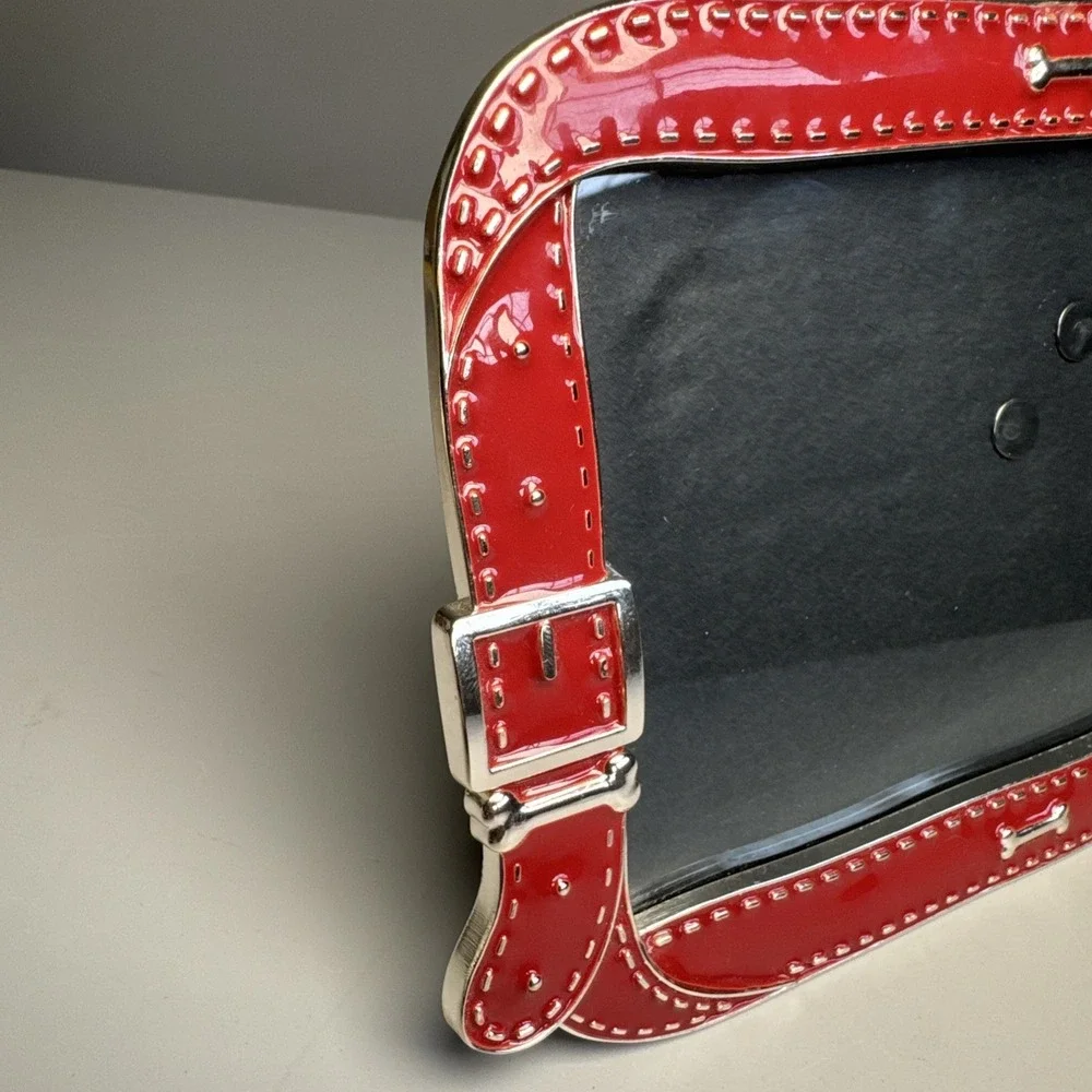 Red Enamel Dog collar Photo Frame Silver Buckle Doggie Bone Detail 4X6 Glossy
